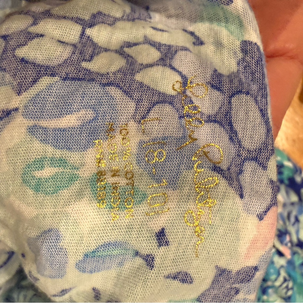 Lilly Pulitzer Blue and White Floral Fabric